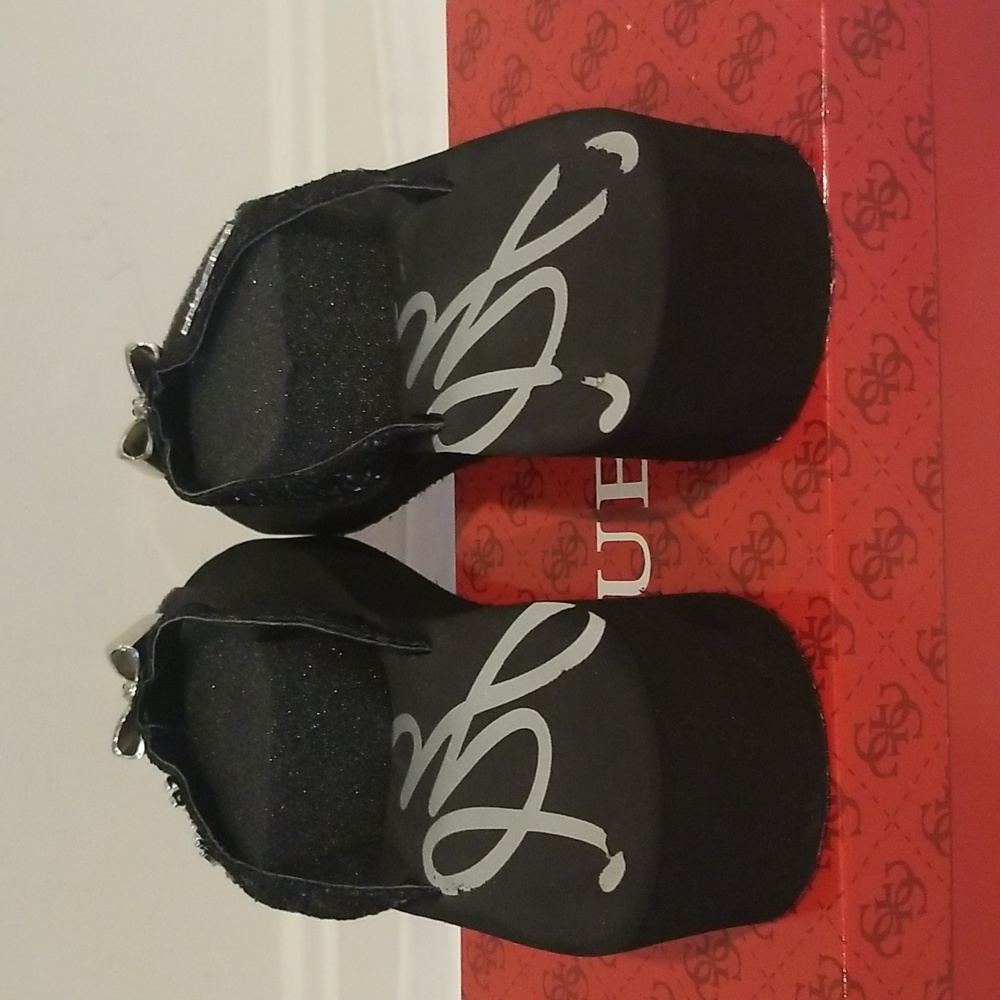 GUESS Black & Silver Multi Fabric Thong Flip-Flops - Picture 3 of 5